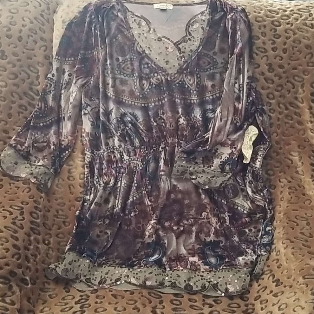 One world velvet top